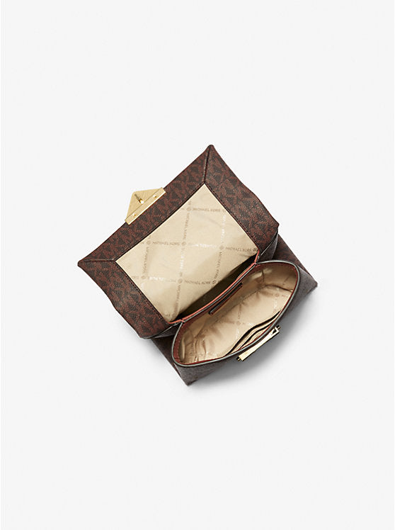 Cece Small Logo Shoulder Bag (BROWN) - Disponible