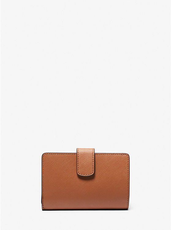 Medium Crossgrain Leather Wallet (LUGGAGE) - Disponible
