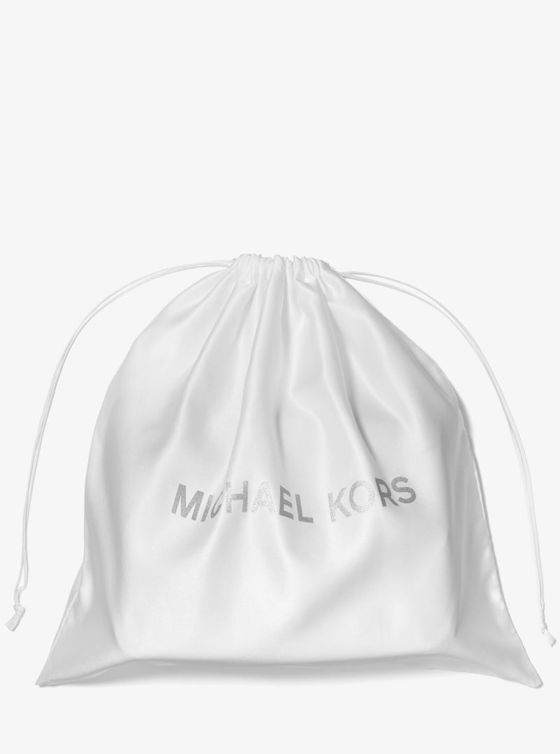 Bolsa para polvo tejida con logotipo de Michael Kors